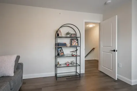 13 Sapphire Lane Nashua NH 03064