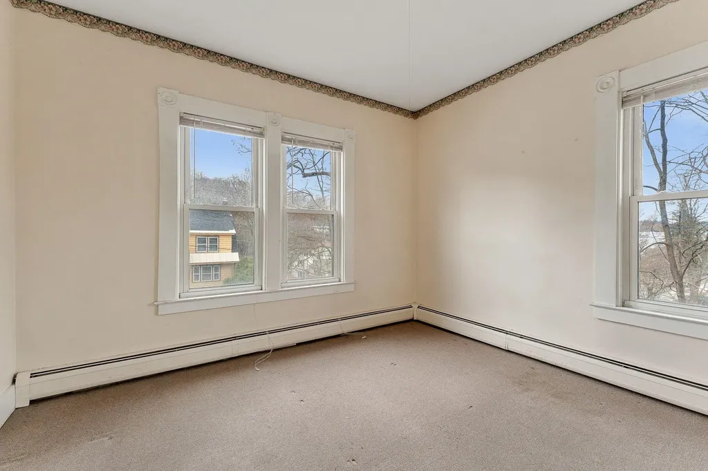 38 Long Street Barre City VT 05641