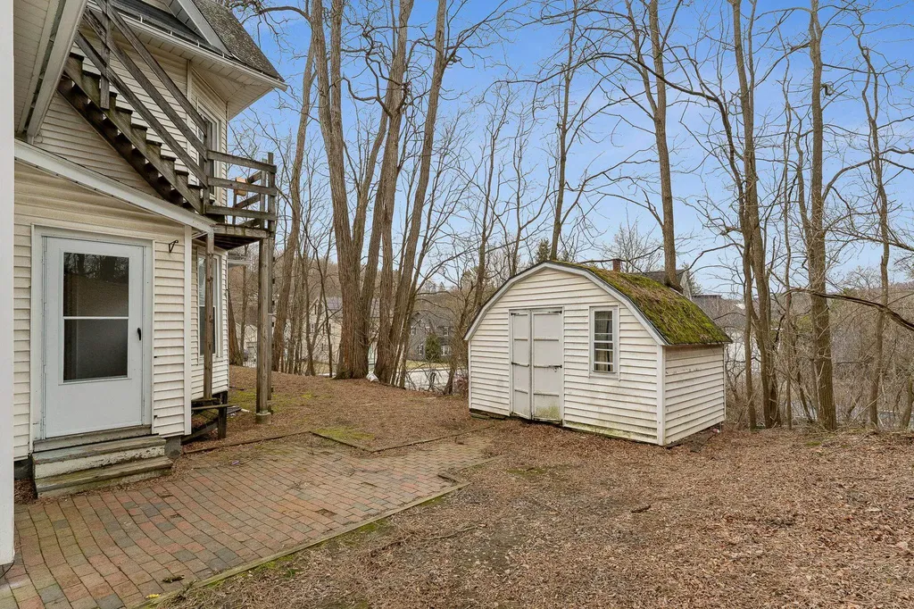 38 Long Street Barre City VT 05641