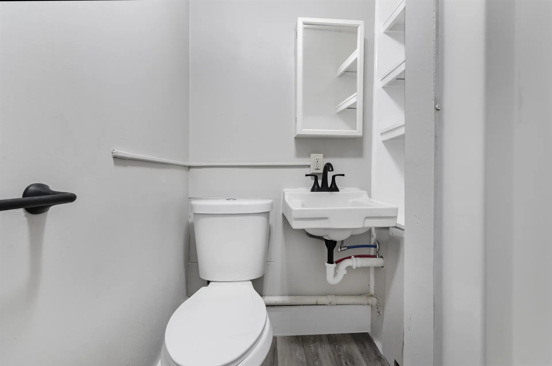 4 Water Street Newmarket NH 03857