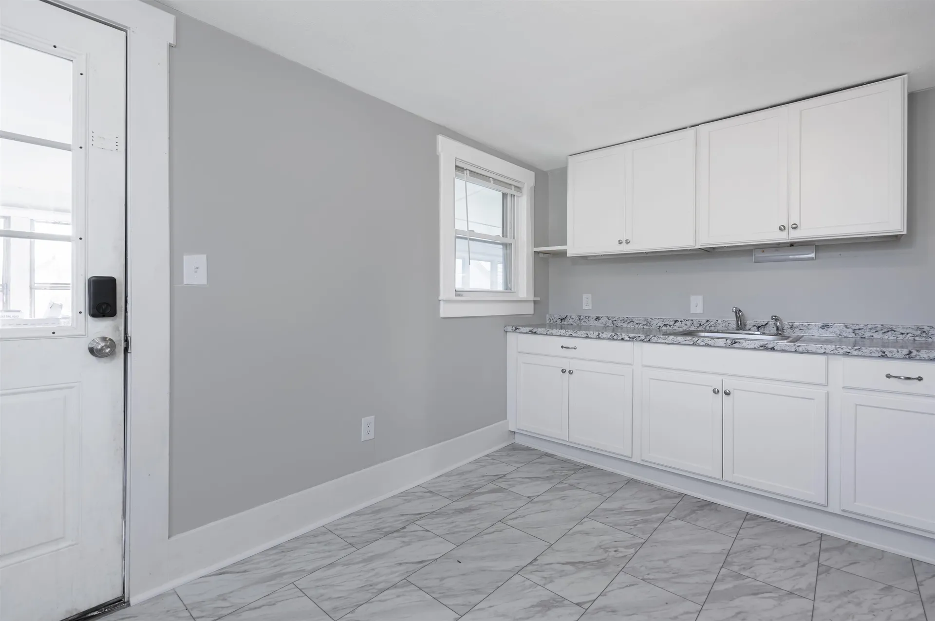 4 Water Street Newmarket NH 03857