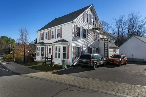 4 Water Street Newmarket NH 03857