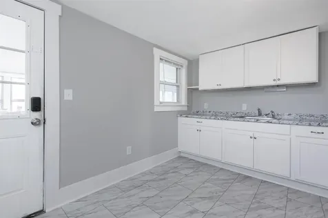 4 Water Street Newmarket NH 03857