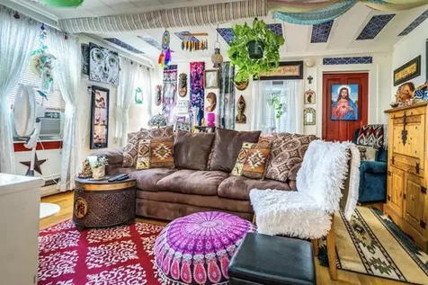 4 Water Street Newmarket NH 03857