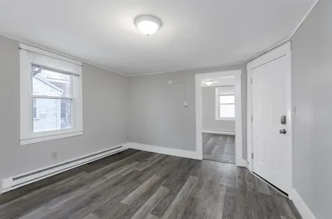 4 Water Street Newmarket NH 03857