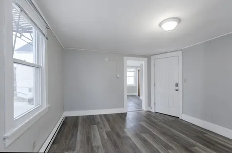 4 Water Street Newmarket NH 03857