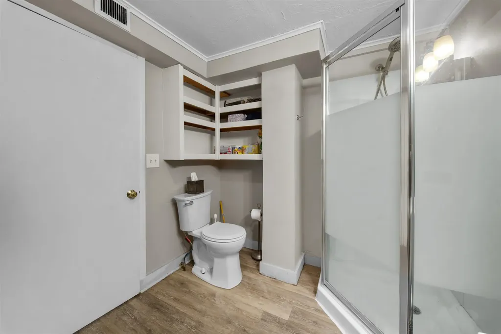 7 Elliott Street Laconia NH 03246
