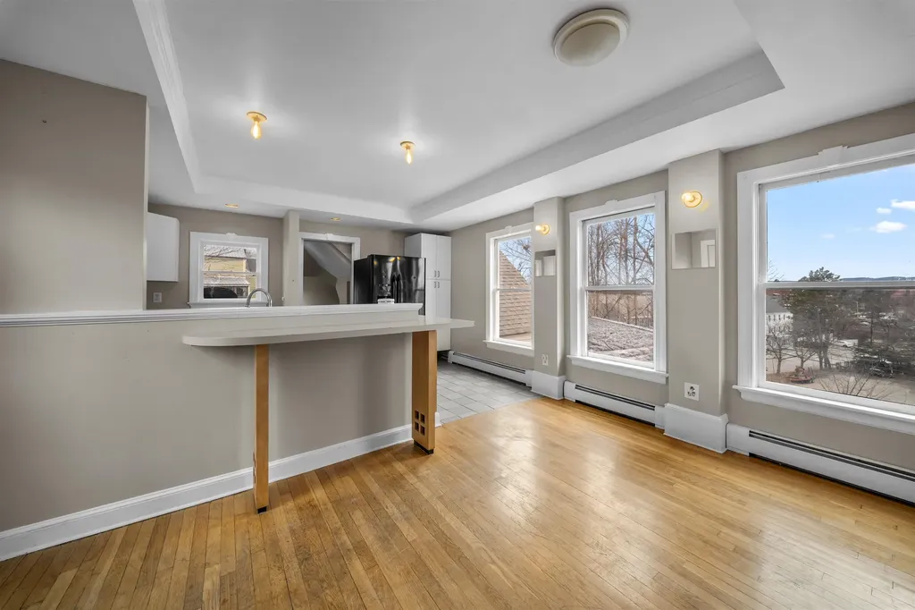 7 Elliott Street Laconia NH 03246