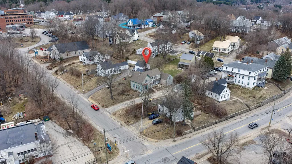 7 Elliott Street Laconia NH 03246