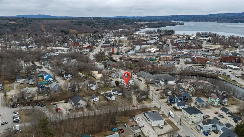7 Elliott Street Laconia NH 03246
