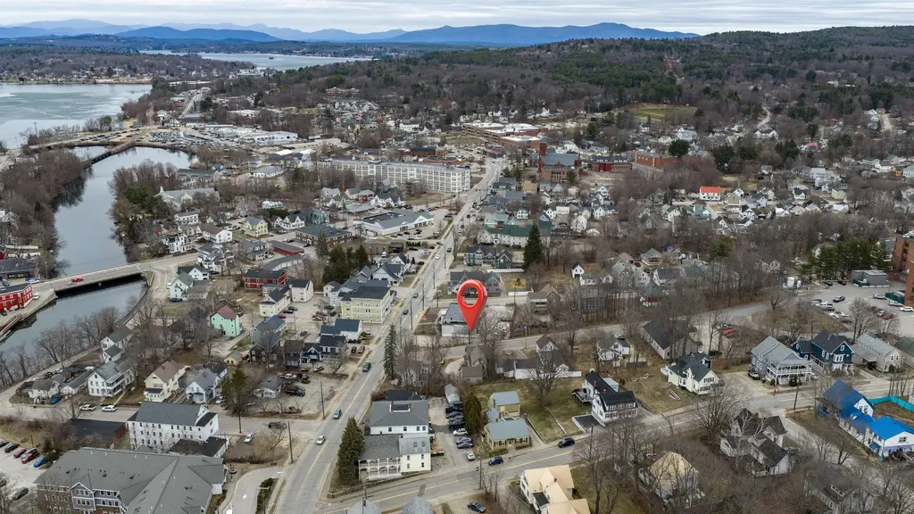 7 Elliott Street Laconia NH 03246