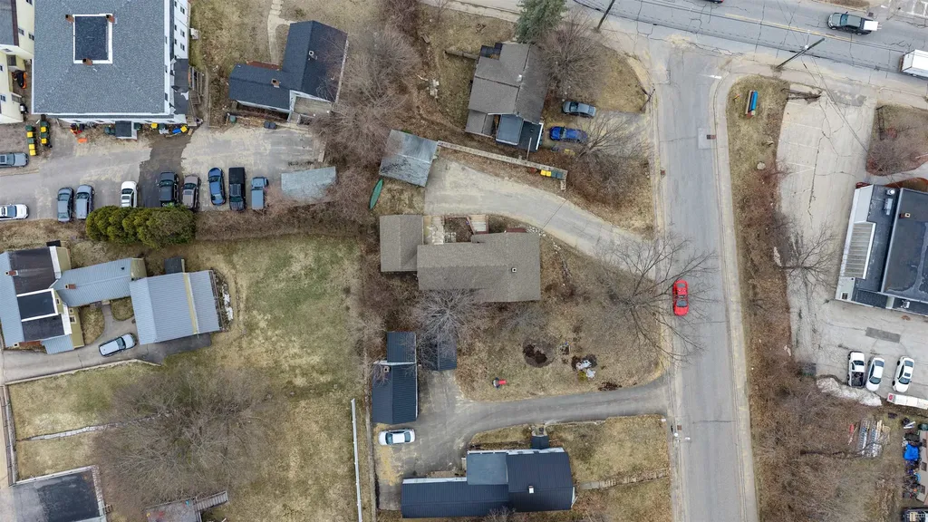 7 Elliott Street Laconia NH 03246