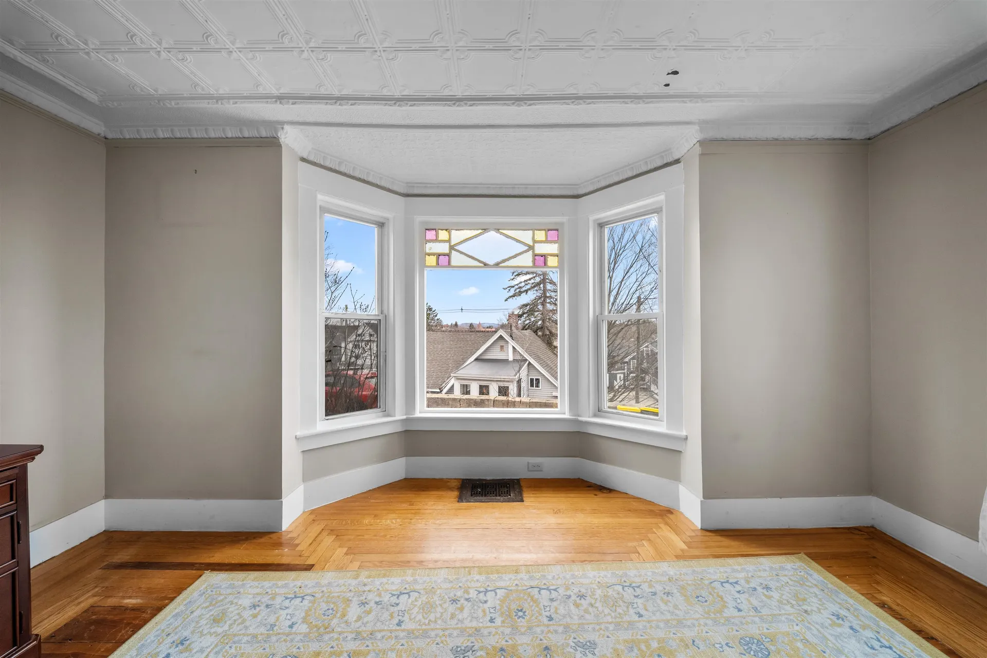7 Elliott Street Laconia NH 03246