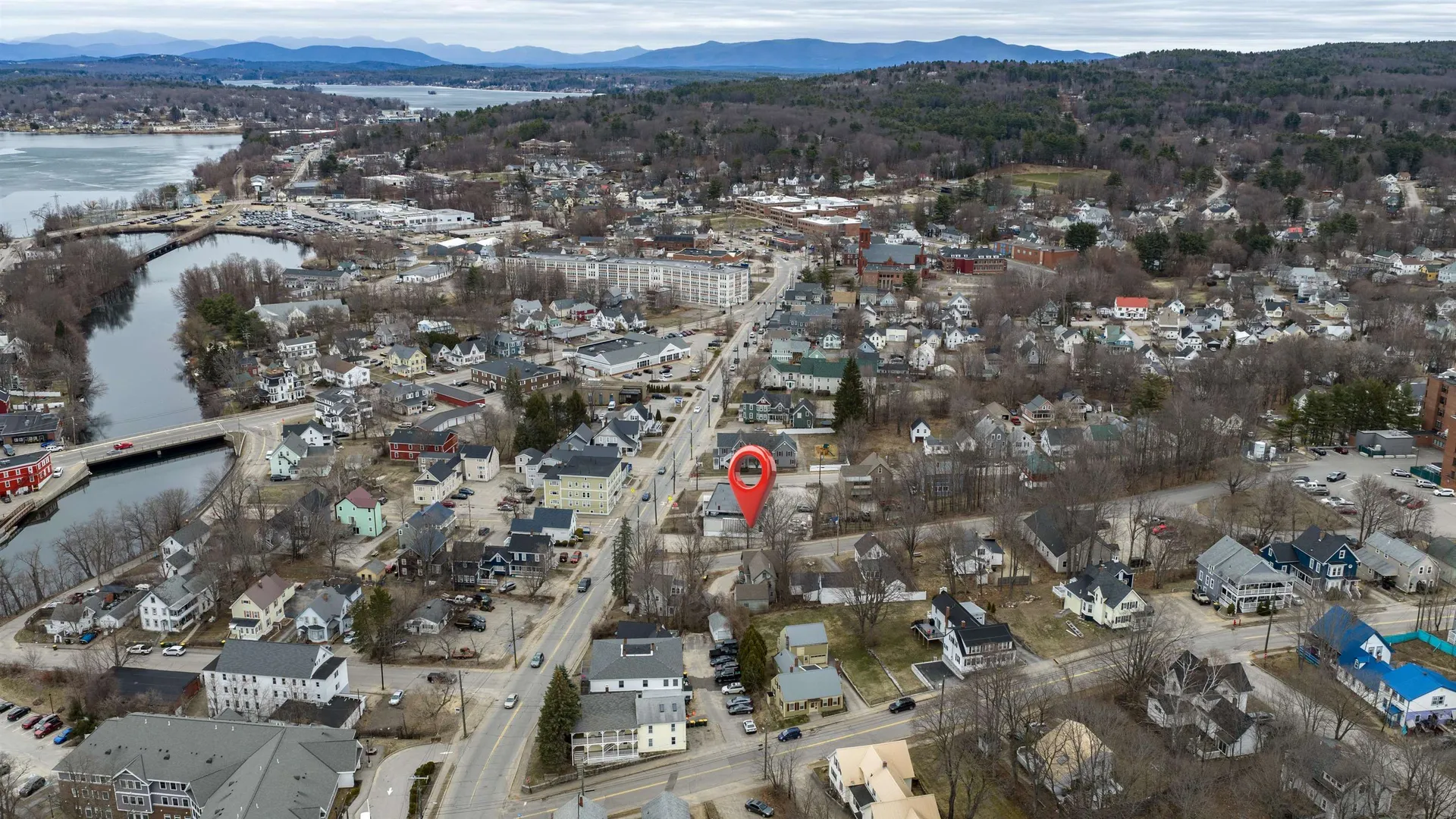 7 Elliott Street Laconia NH 03246