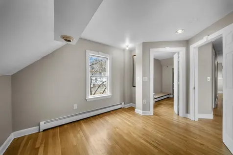 7 Elliott Street Laconia NH 03246