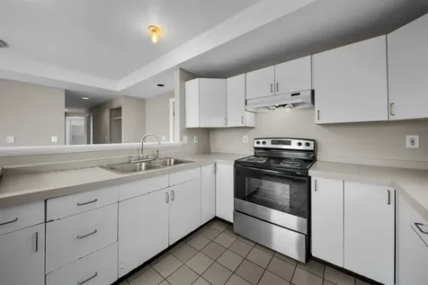 7 Elliott Street Laconia NH 03246