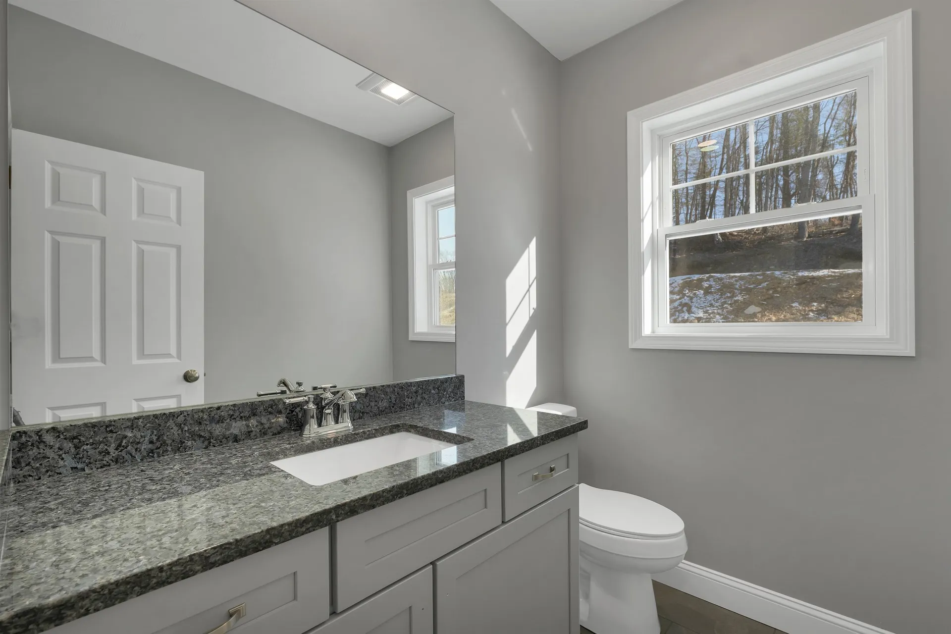 10 Shelburne Lane Concord NH 03301