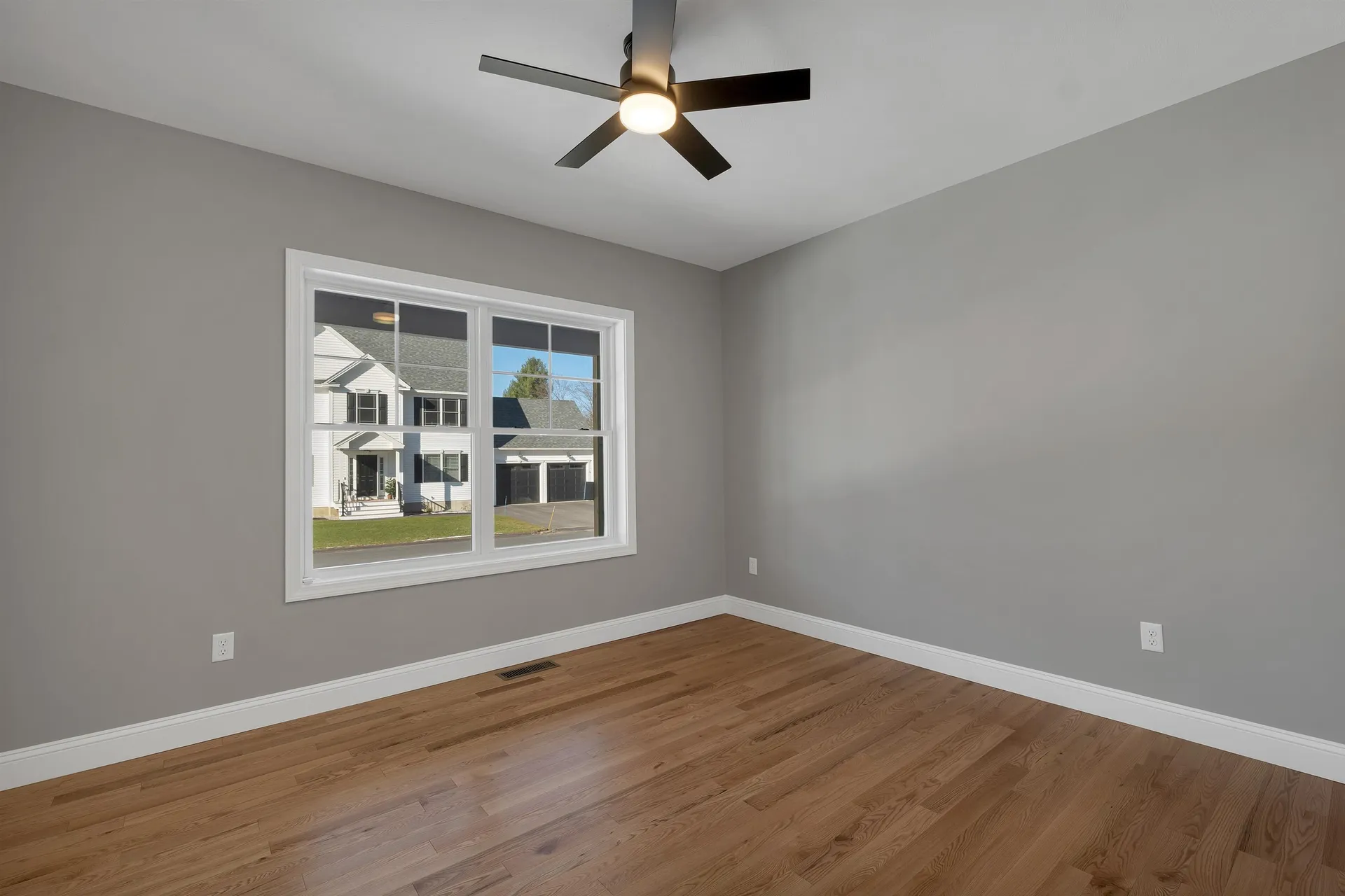 10 Shelburne Lane Concord NH 03301