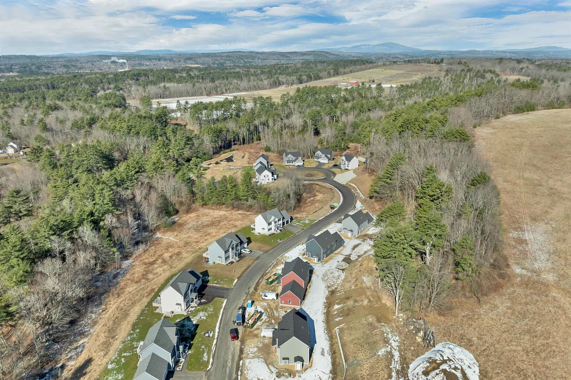 10 Shelburne Lane Concord NH 03301