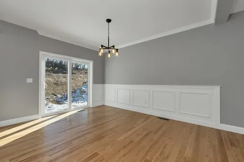 10 Shelburne Lane Concord NH 03301