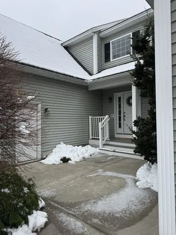 20 Briar Lane Colchester VT 05446