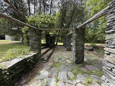 1 Foster Place Claremont NH 03743