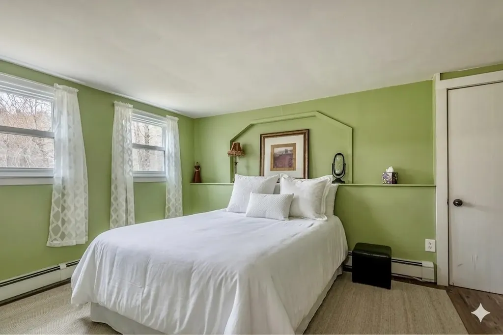 176 Meadow Road Chester VT 05143