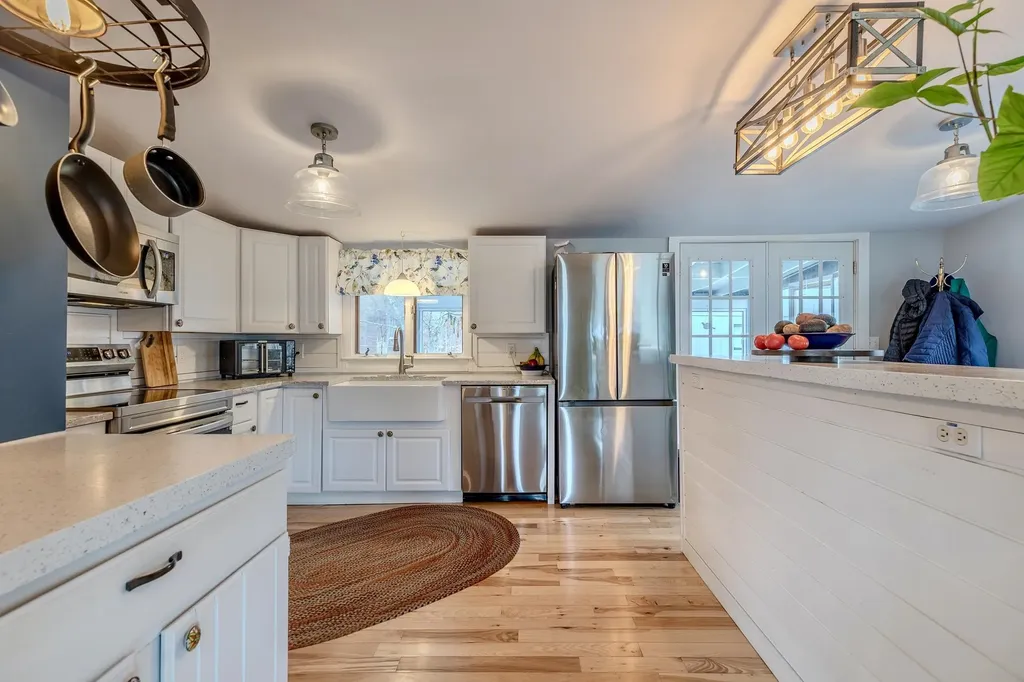 176 Meadow Road Chester VT 05143