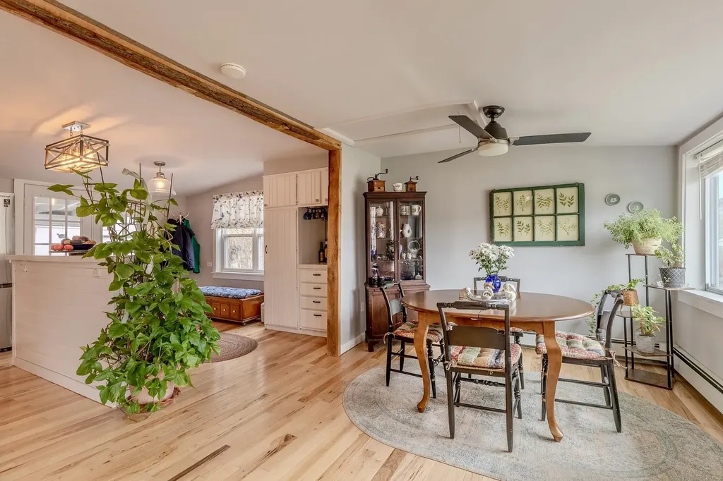 176 Meadow Road Chester VT 05143