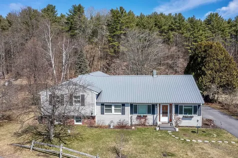 176 Meadow Road Chester VT 05143