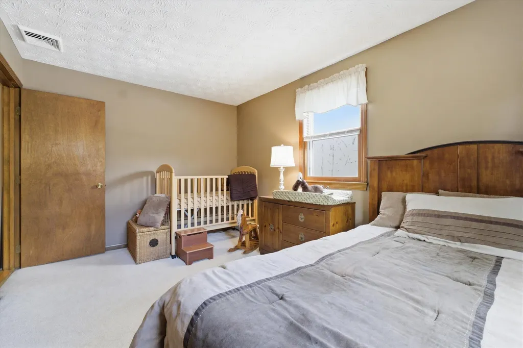 62 Wason Road Hudson NH 03051