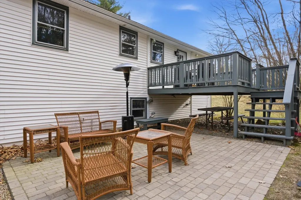 62 Wason Road Hudson NH 03051