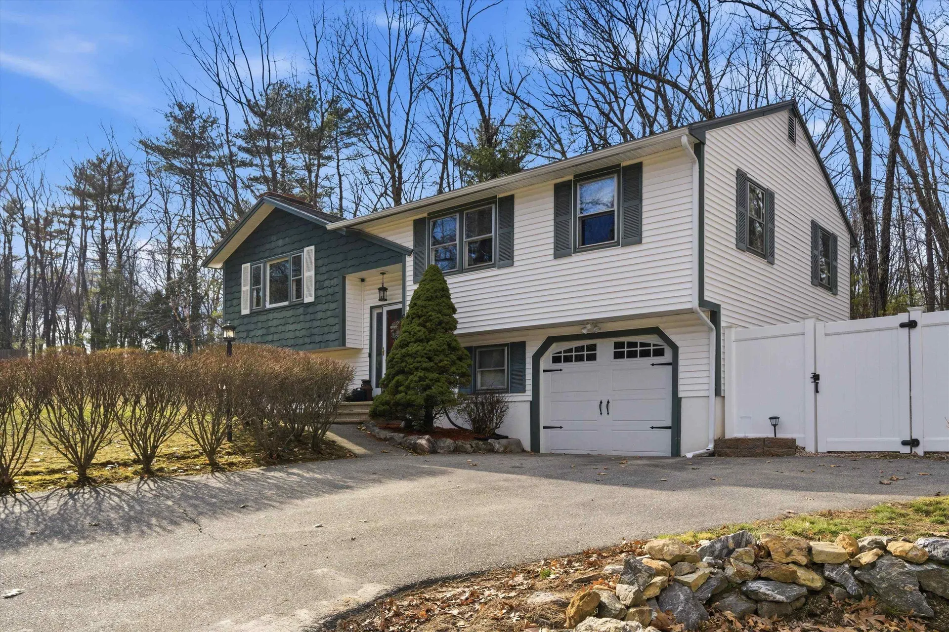 62 Wason Road Hudson NH 03051