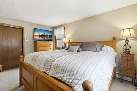 62 Wason Road Hudson NH 03051