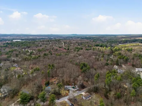 62 Wason Road Hudson NH 03051