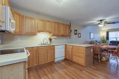 18 Pleasant Street Windham NH 03087