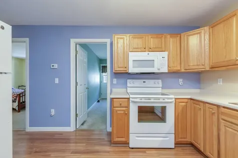 18 Pleasant Street Windham NH 03087