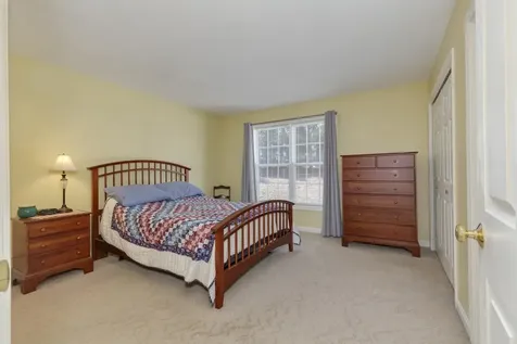 18 Pleasant Street Windham NH 03087
