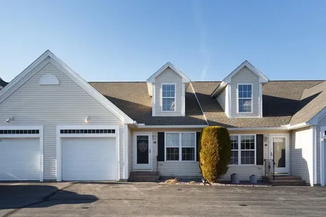 18 Pleasant Street Windham NH 03087