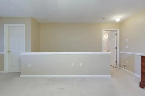 18 Pleasant Street Windham NH 03087