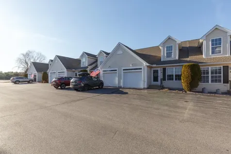 18 Pleasant Street Windham NH 03087