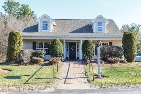 18 Pleasant Street Windham NH 03087