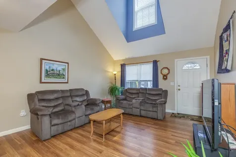 18 Pleasant Street Windham NH 03087