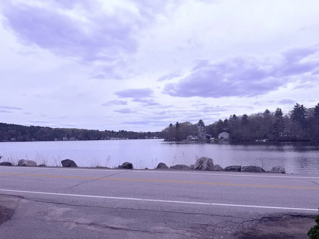 122 Wash Pond Road Hampstead NH 03841