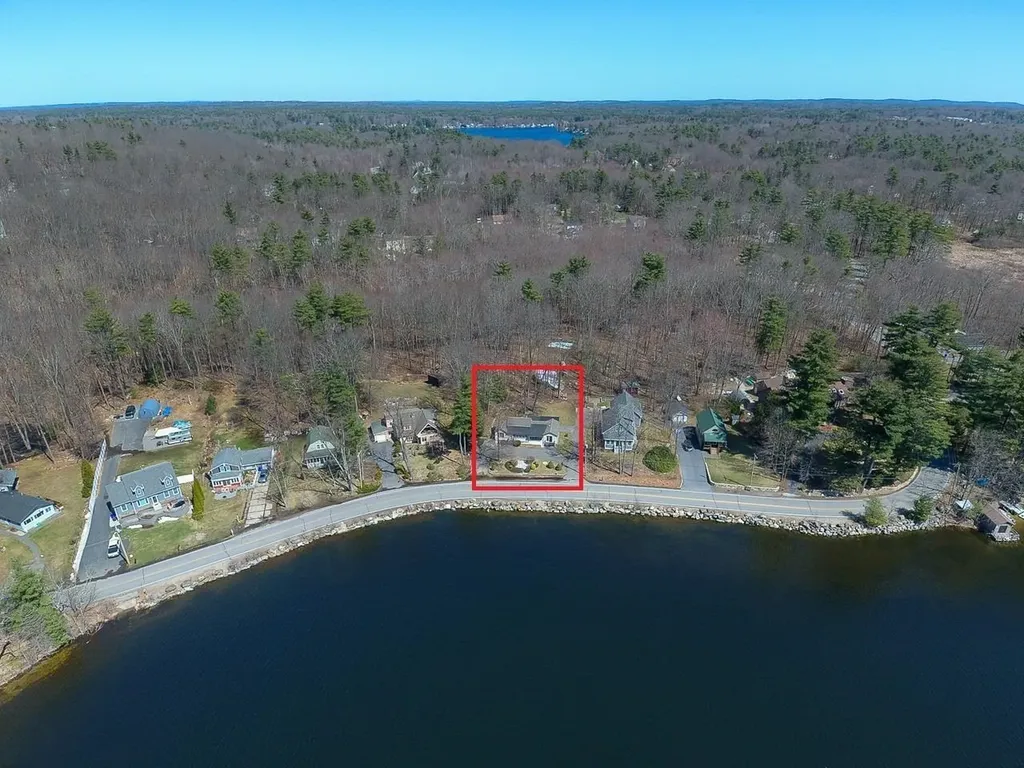 122 Wash Pond Road Hampstead NH 03841