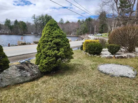 122 Wash Pond Road Hampstead NH 03841