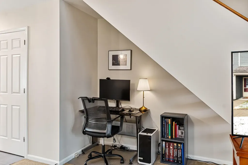 65 Pine Ledge Court Burlington VT 05401