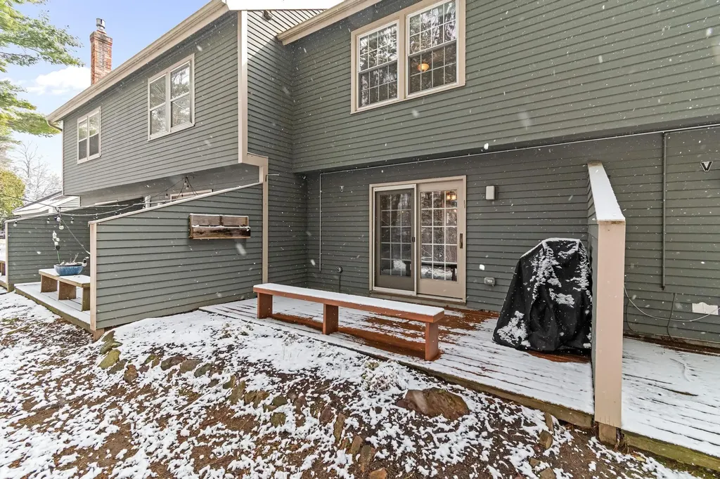 65 Pine Ledge Court Burlington VT 05401