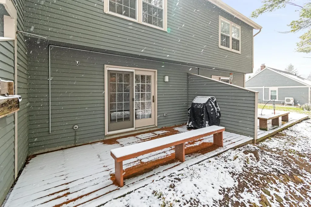 65 Pine Ledge Court Burlington VT 05401