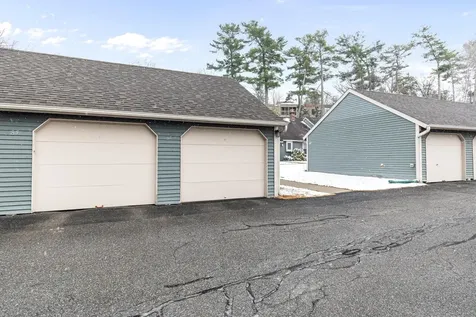 65 Pine Ledge Court Burlington VT 05401